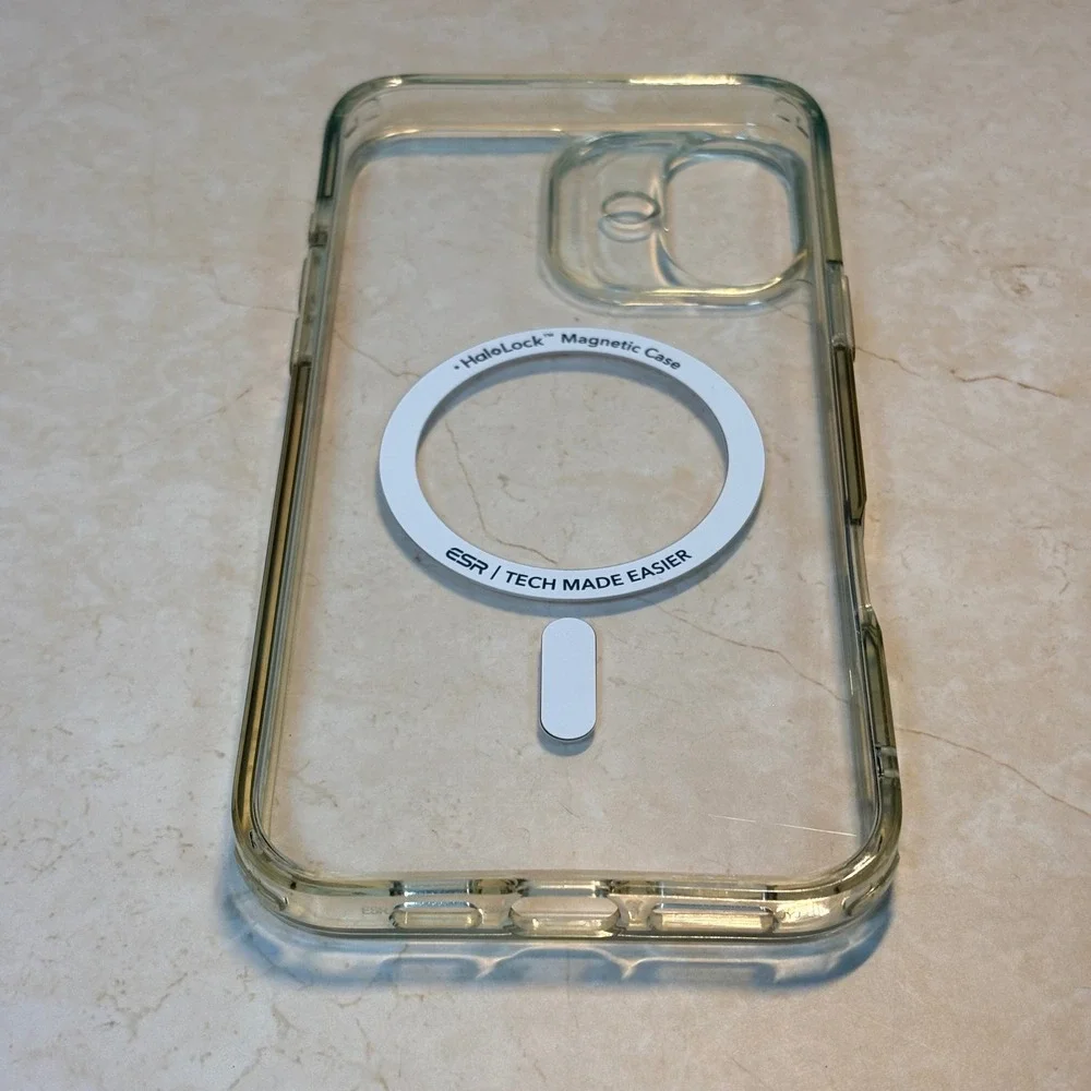 ESR HaloLock Magnetic‎ Case iPhone 16 Plus Clear MagSafe Compatible Shockproof
